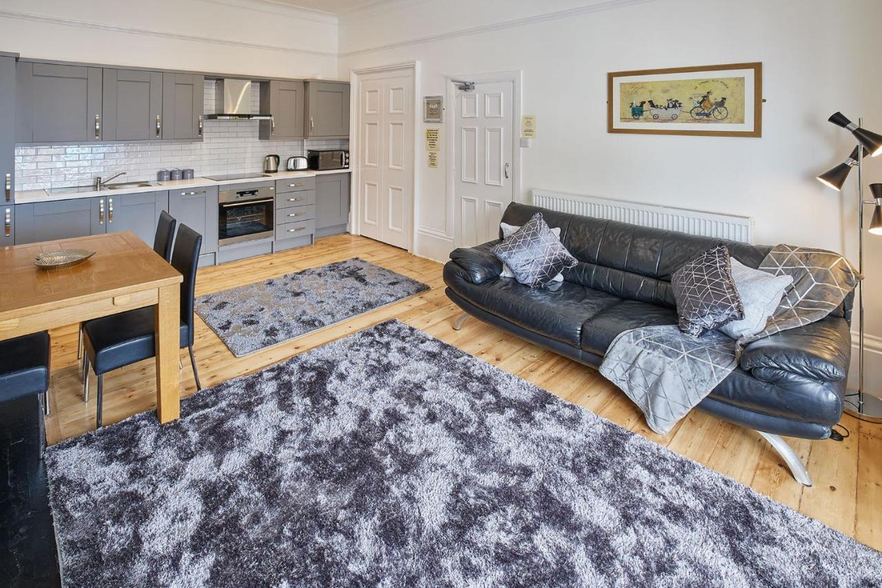 3, Khyber Apartment Whitby